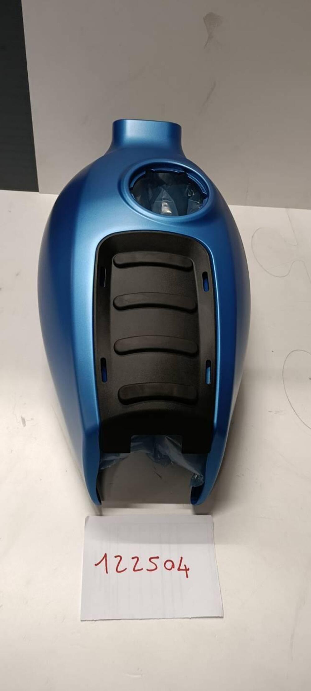 COVER SERBATOIO CABALLERO 500 MY2025 Fantic Motor (3)