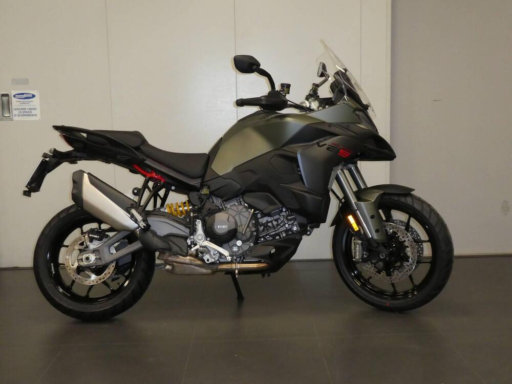 Ducati Multistrada V2 S (2025)