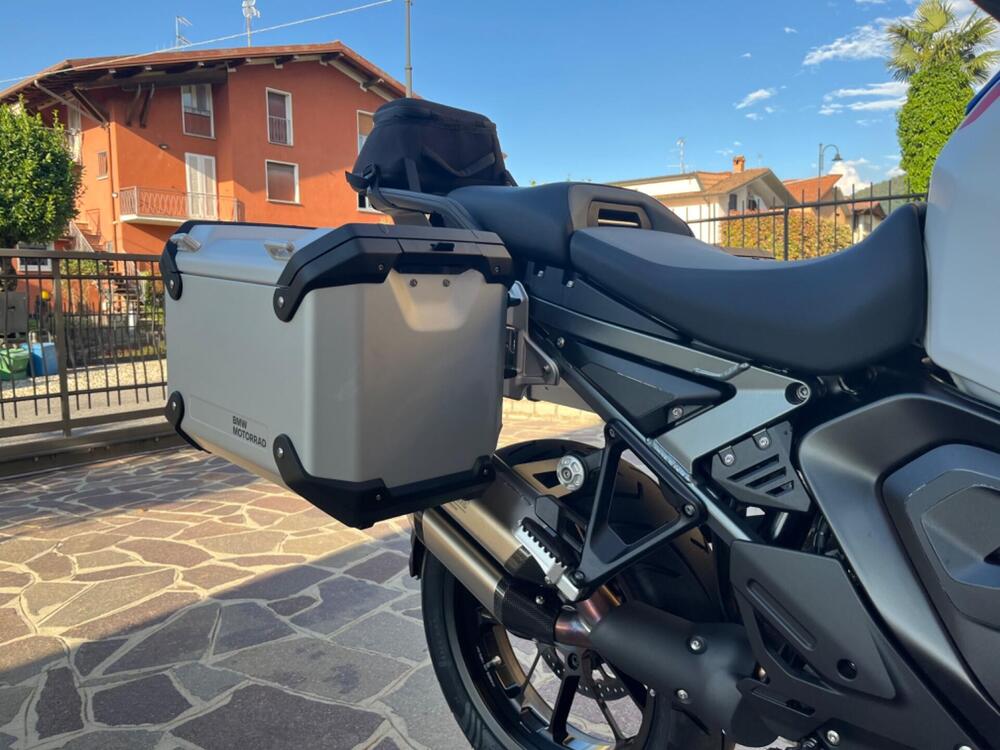 Bmw R 1300 GS Adventure Trophy (2025) (2)