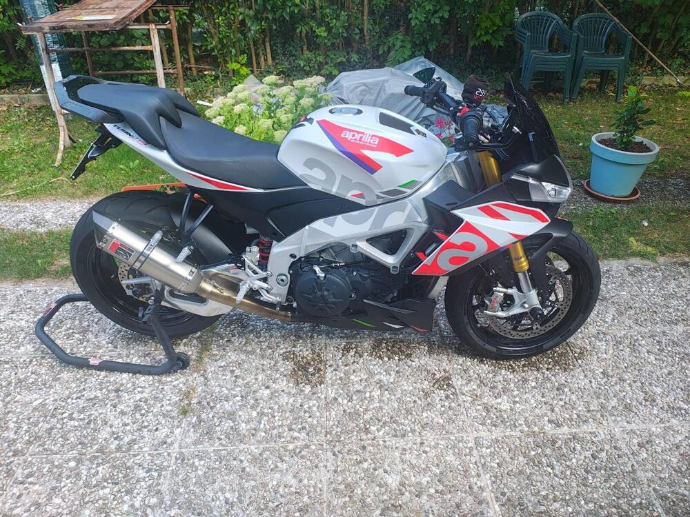 Aprilia Tuono V4 (2021 - 24) (4)