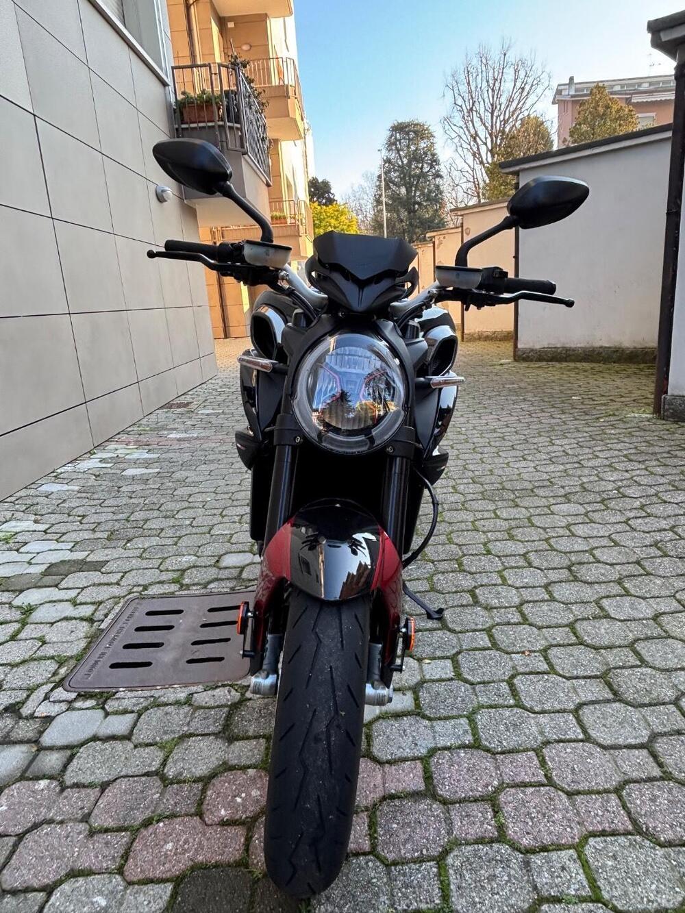 MV Agusta Brutale 800 RR (2021 - 25) (4)