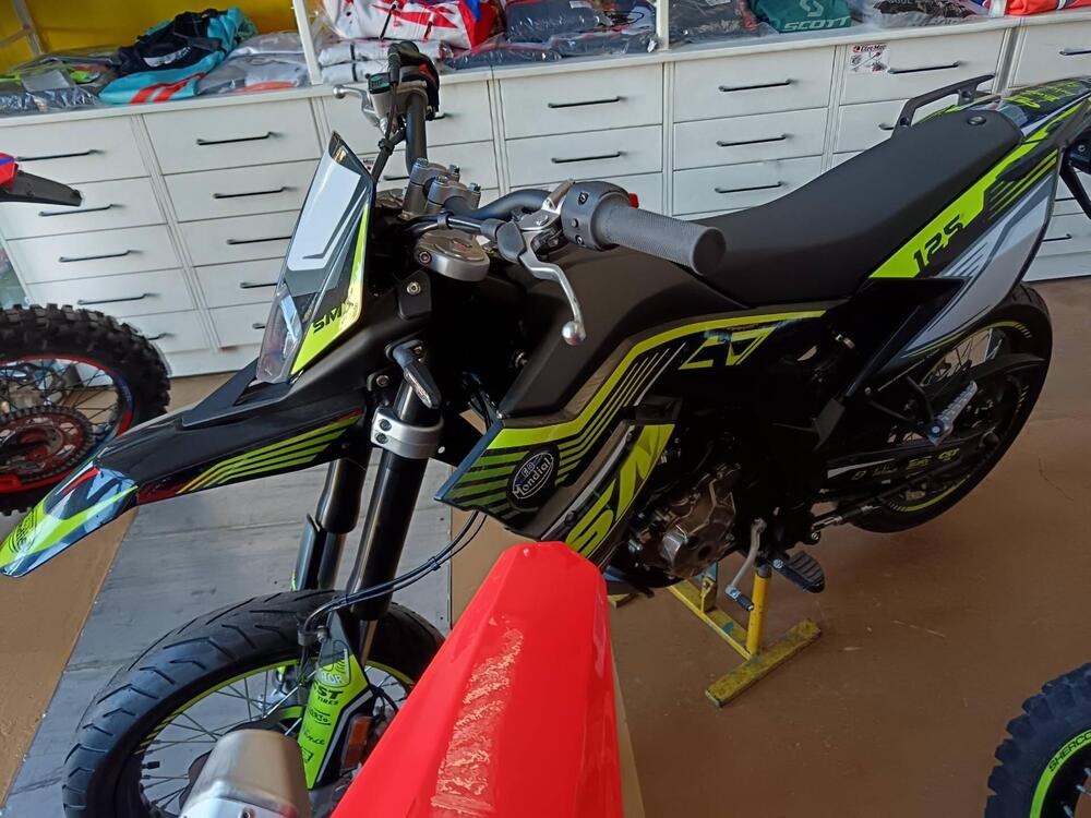 FB Mondial SMX 125 Motard (2021 - 24) (3)