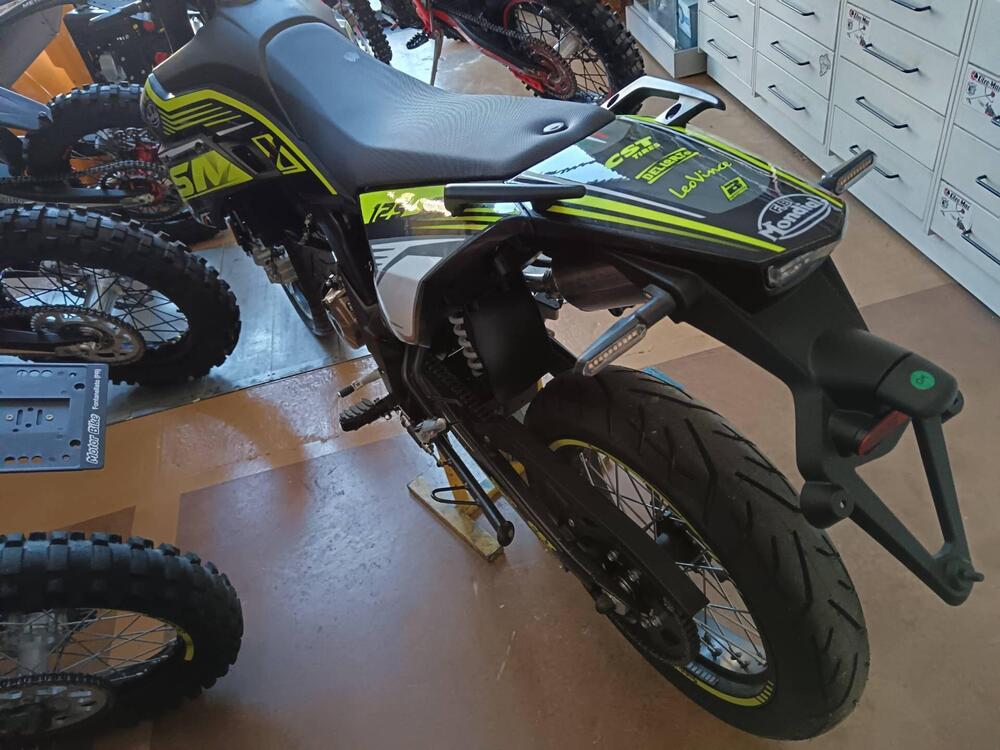 FB Mondial SMX 125 Motard (2021 - 24) (4)
