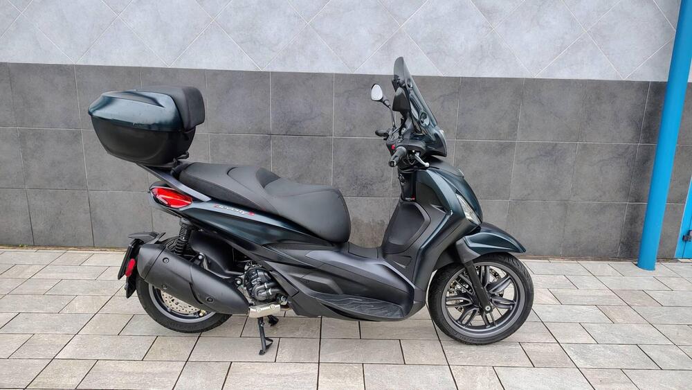 Piaggio Beverly 300 S ABS-ASR (2021 - 25)