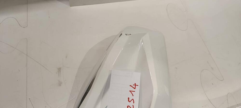 SCUDO ANTERIORE SX JET X 125 Sym (2)