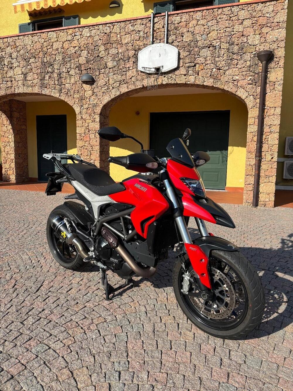 Ducati Hyperstrada 821 (2013 - 15)