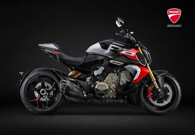 Ducati Diavel V4 RS (2026) nuova
