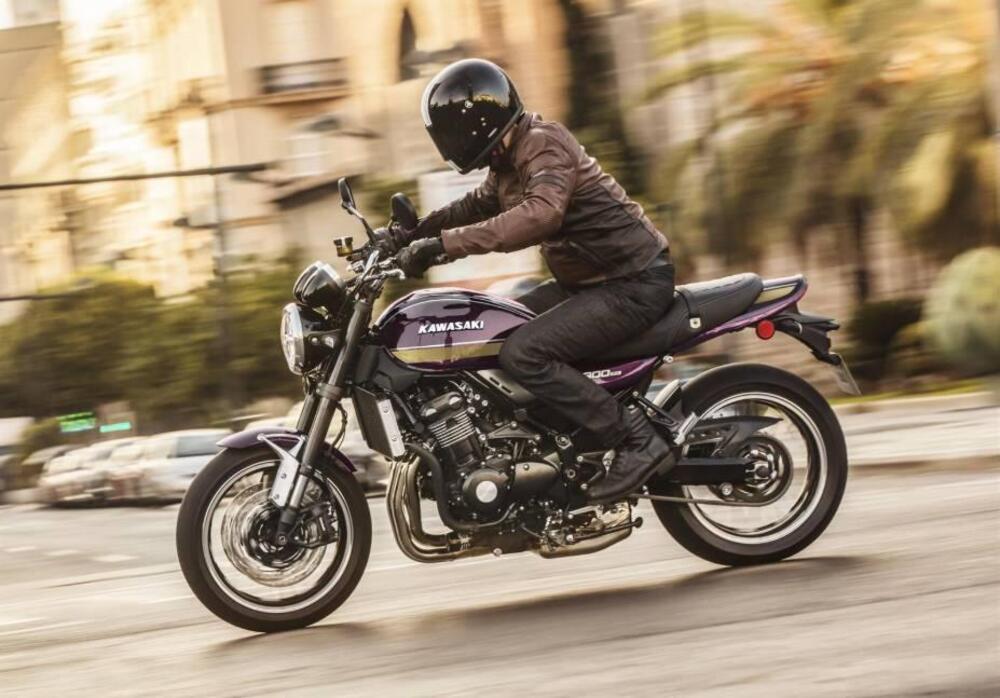 Kawasaki Z 900 RS (2026) (5)