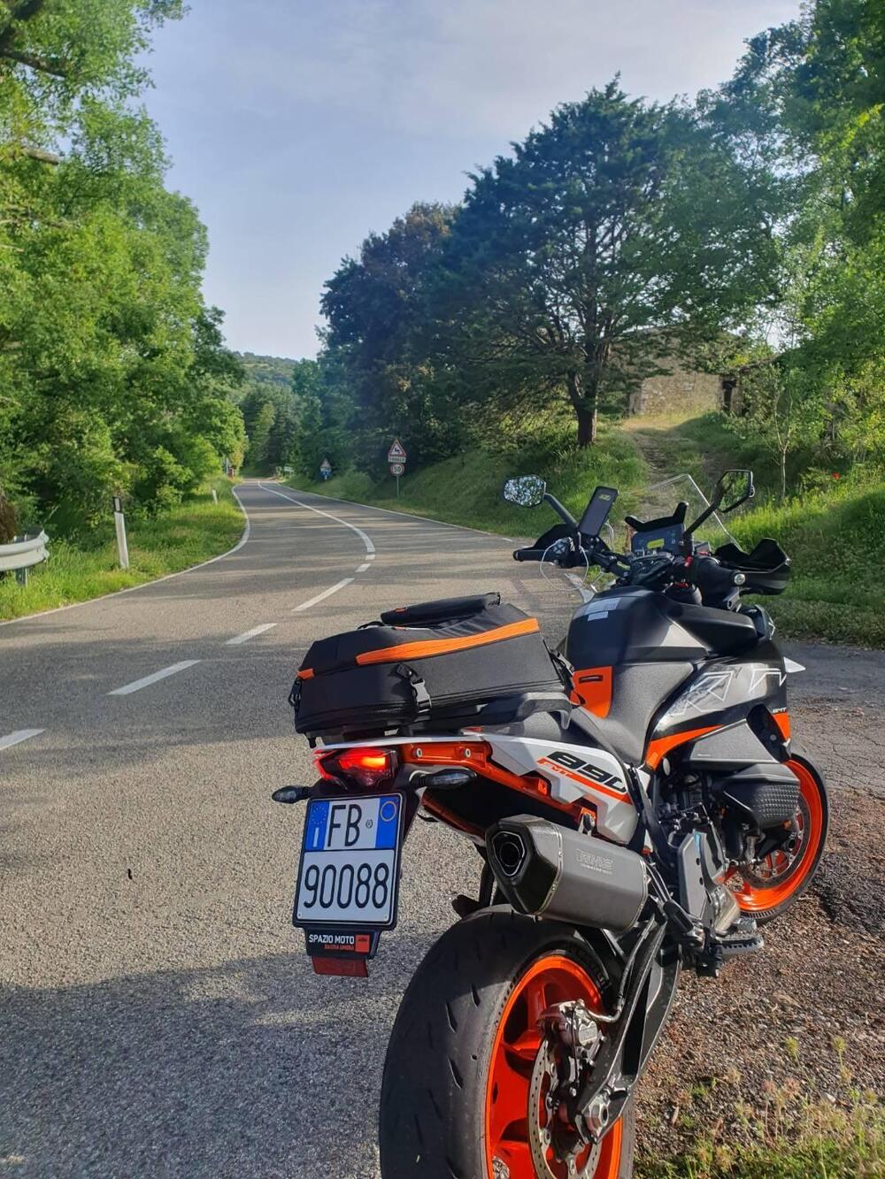 KTM 890 SMT (2023 - 26) (10)