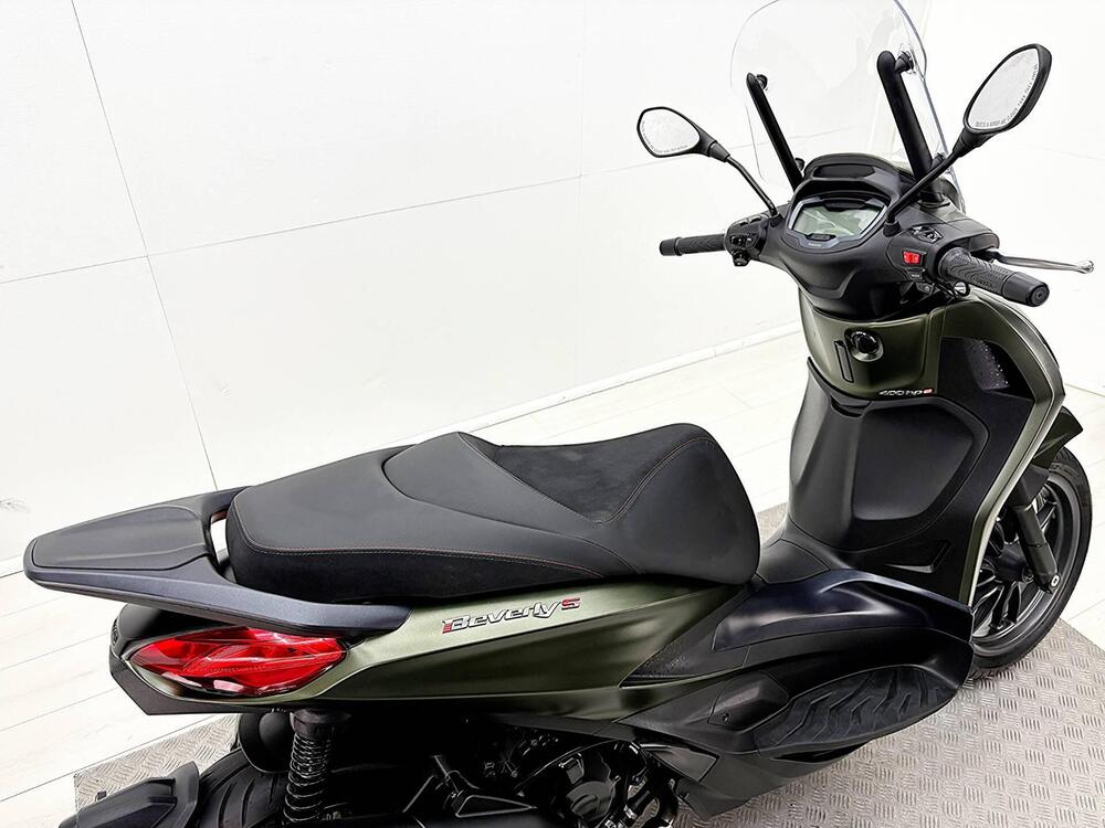 Piaggio Beverly 400 S ABS-ASR (2021 - 24) (16)