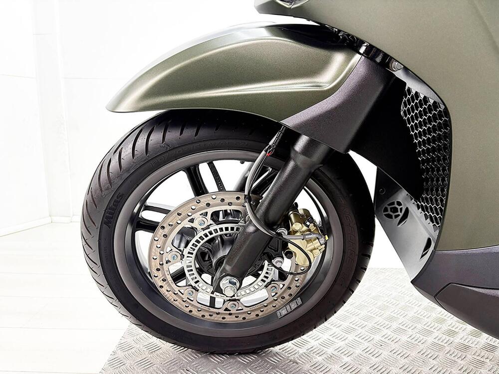 Piaggio Beverly 400 S ABS-ASR (2021 - 24) (11)