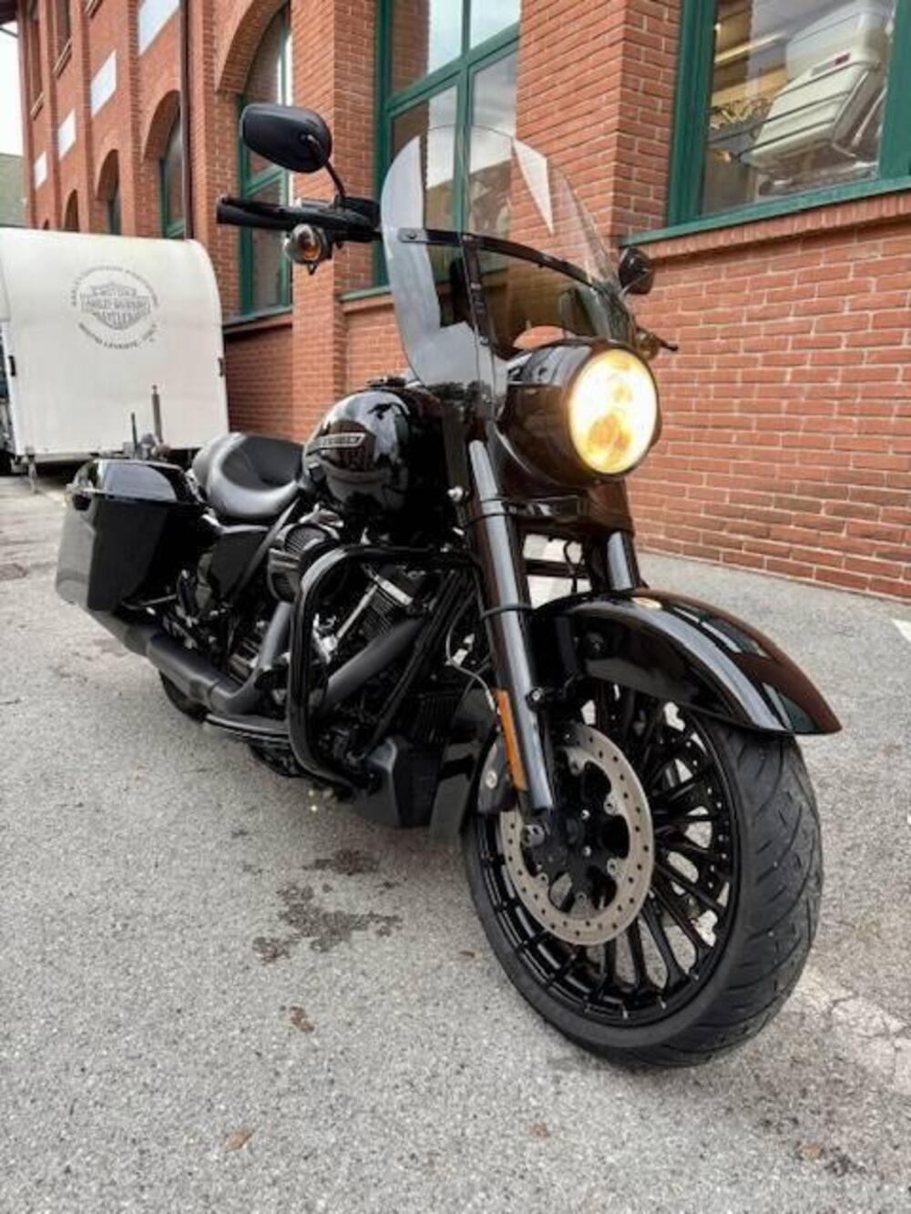 Harley-Davidson 107 Road King Special (2017 - 18) - FLHRXS (3)