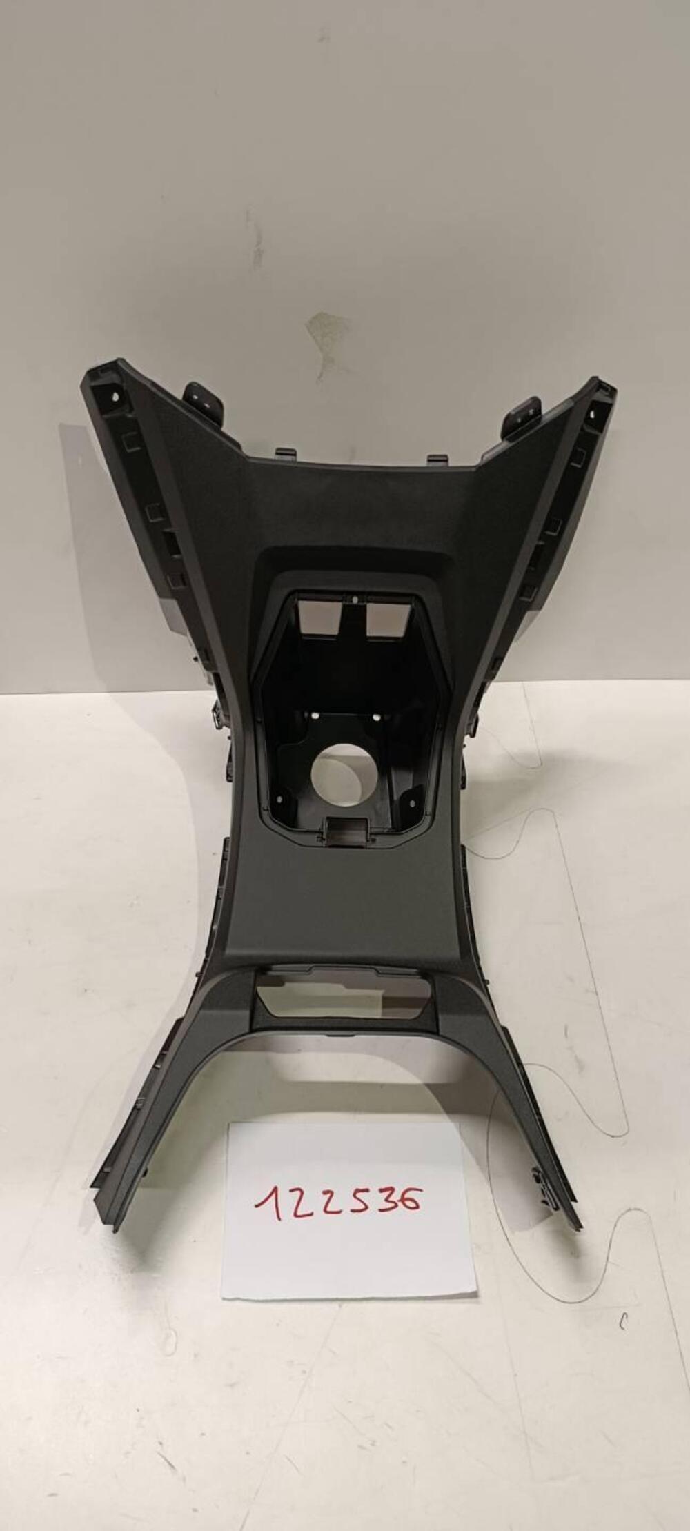 TUNNEL CENTRALE SYM ADX 300