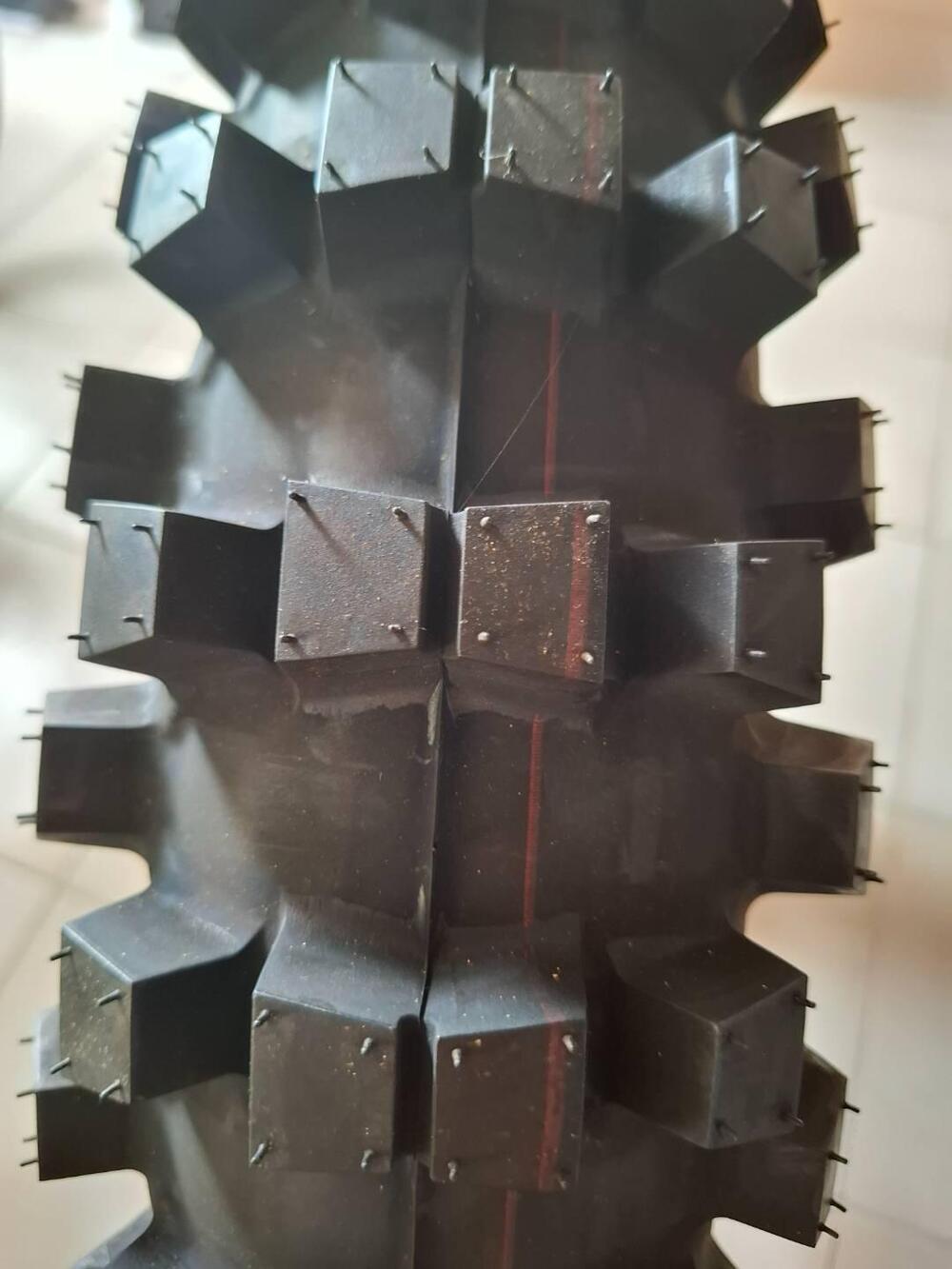 Vendo ruota posteriore Husqvarna (2)