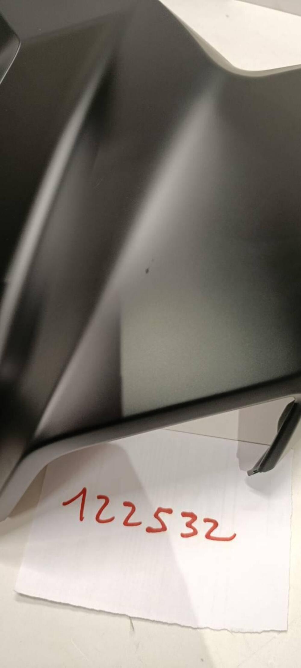 SCUDO ANTERIORE DX SYM ADX 300 (3)