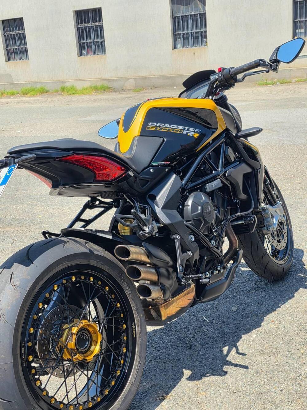 MV Agusta Dragster 800 RR (2018 - 20)