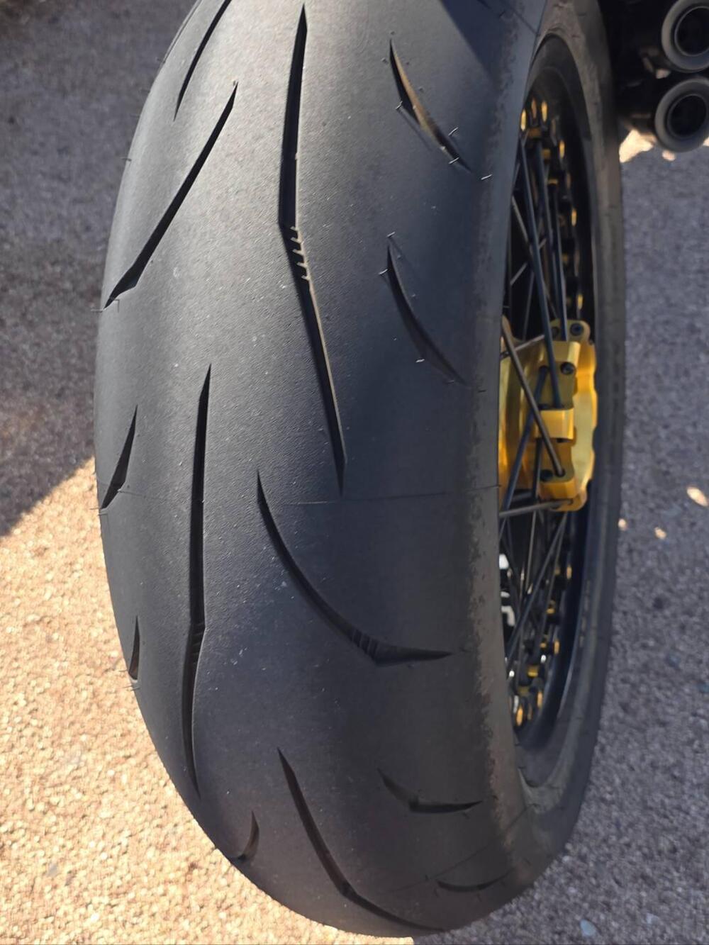 MV Agusta Dragster 800 RR (2018 - 20) (2)