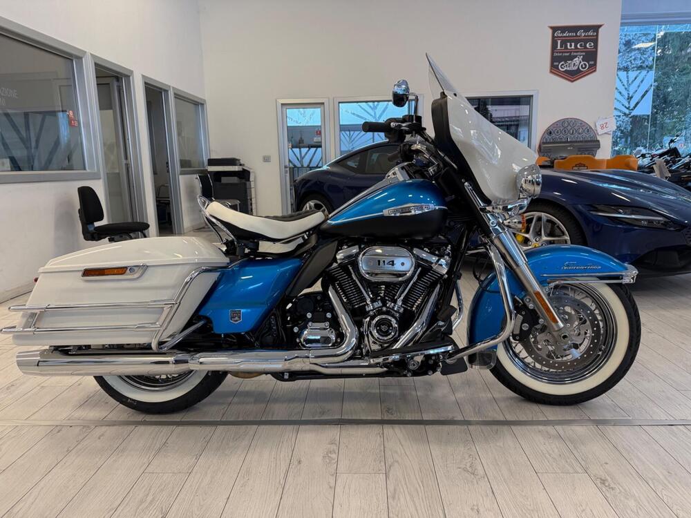 Harley-Davidson 114 Electra Glide Revival (2021 - 22) (2)