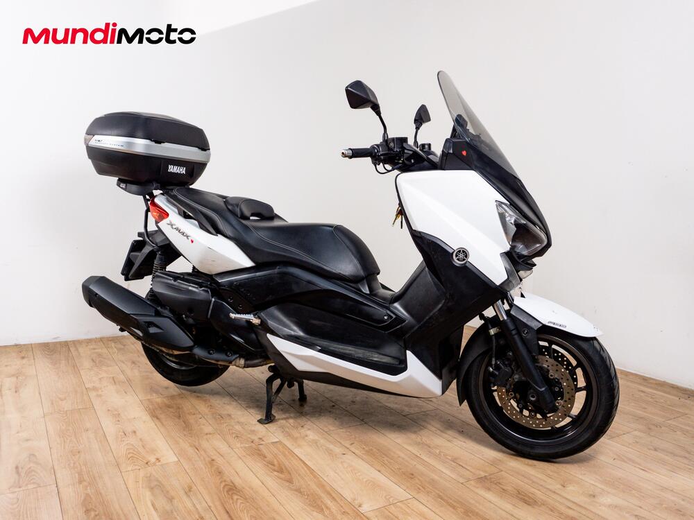 Yamaha X-Max 400 Iron Max ABS (2016) (2)