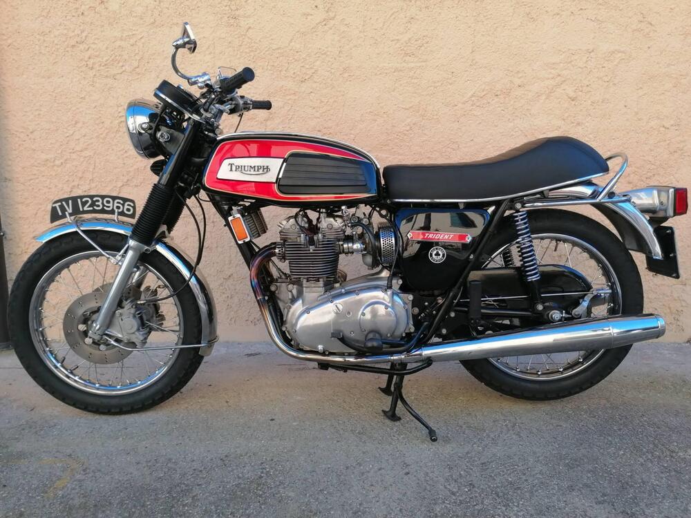 Triumph Trident T150V
