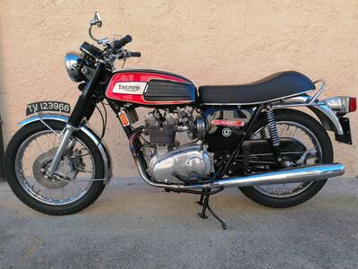Triumph Trident T150V d'epoca