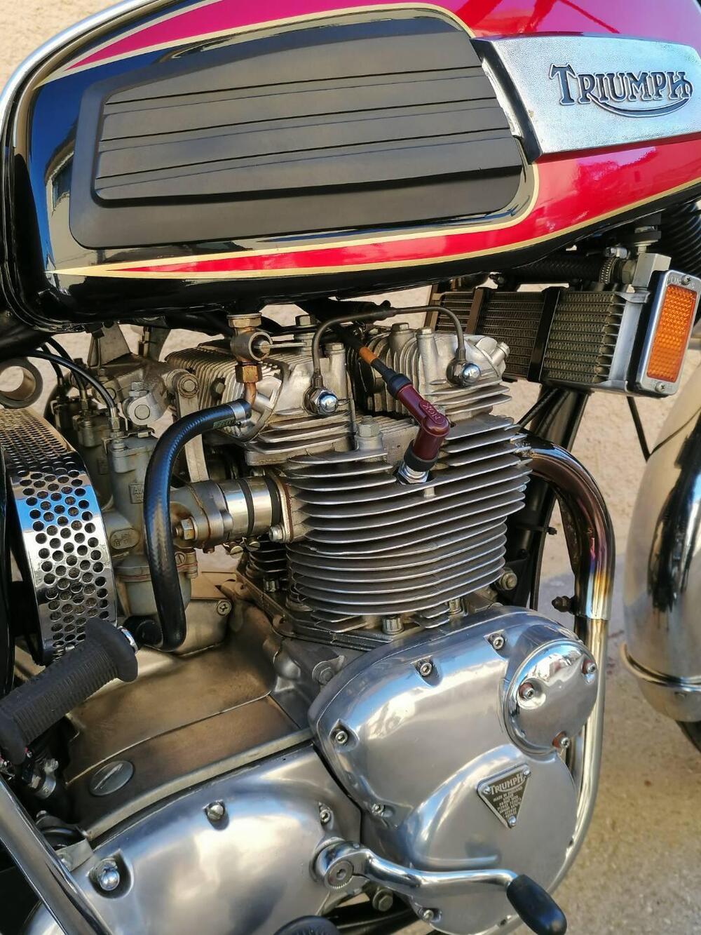 Triumph Trident T150V (4)