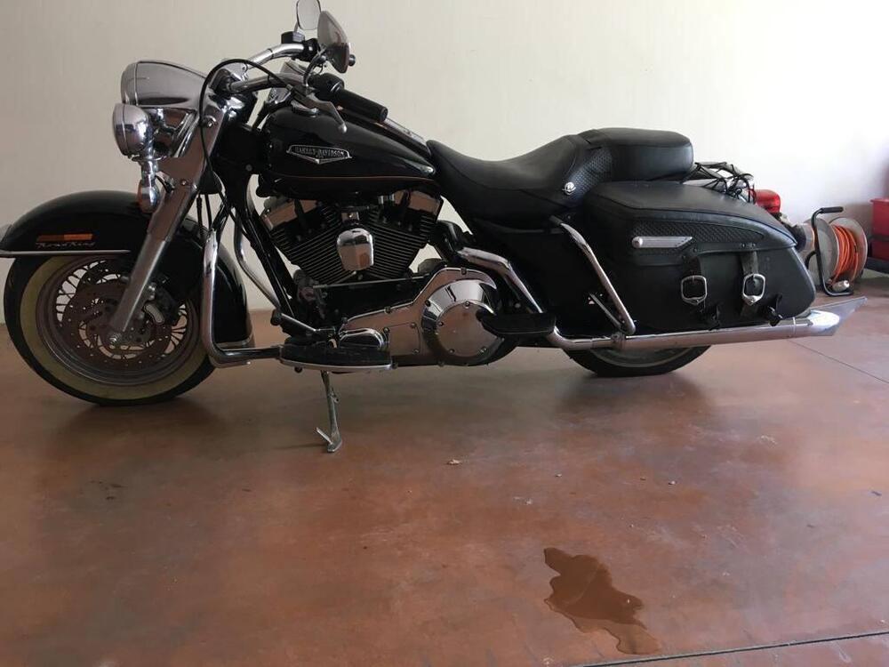 Harley-Davidson 1450 Road King Classic (1999 - 02) - FLHRCI (3)