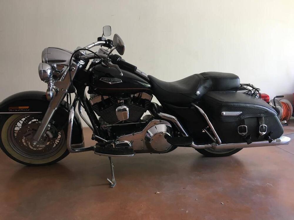 Harley-Davidson 1450 Road King Classic (1999 - 02) - FLHRCI (4)