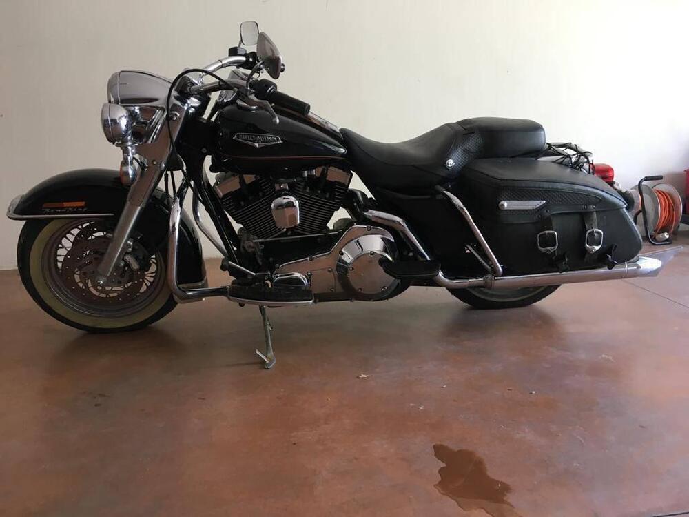 Harley-Davidson 1450 Road King Classic (1999 - 02) - FLHRCI (5)