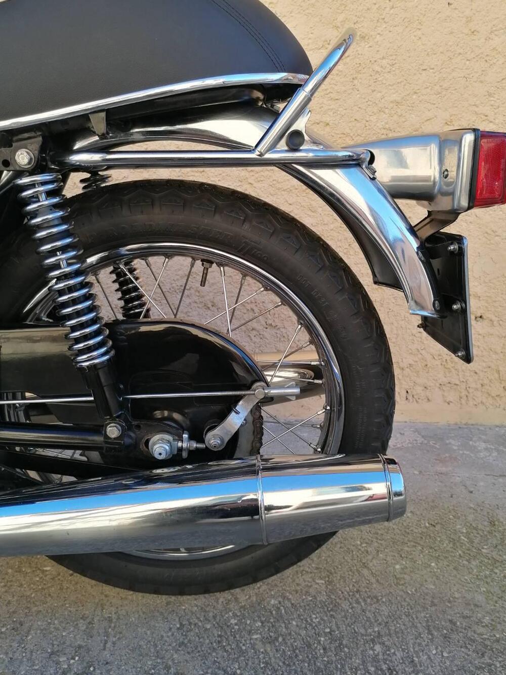 Triumph Trident T150V (8)