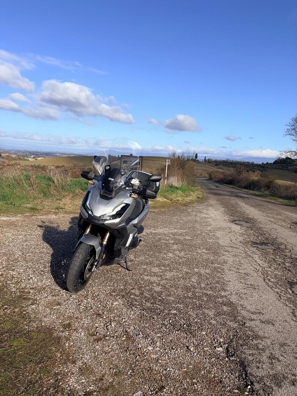 Honda ADV 350 (2022 - 24) (3)