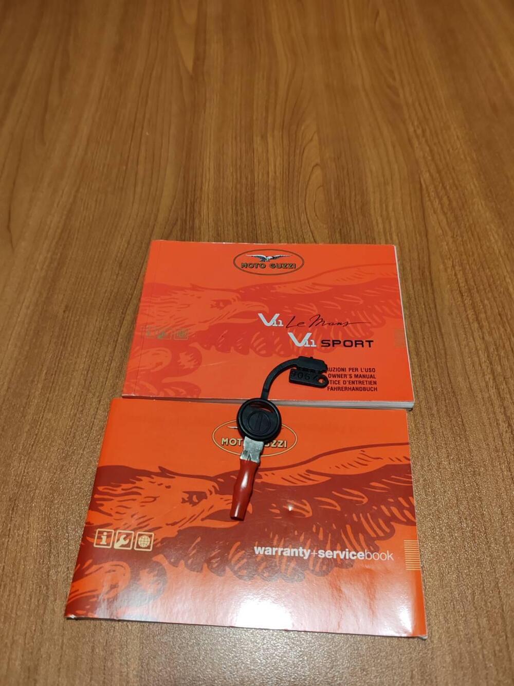 Moto Guzzi V11 Sport Naked (2002) (8)