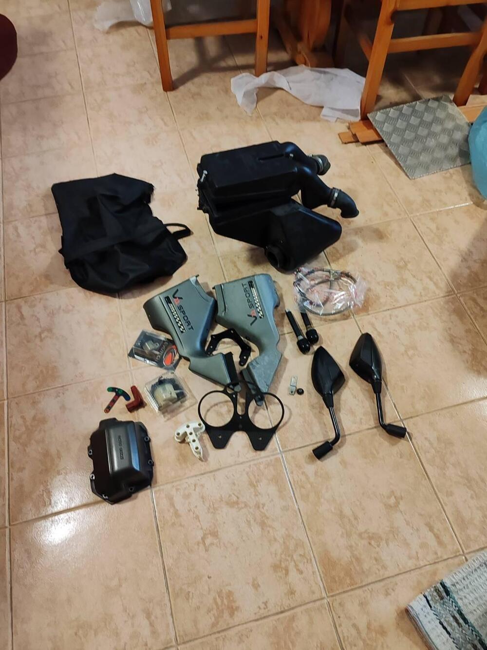 Moto Guzzi V11 Sport Naked (2002) (10)