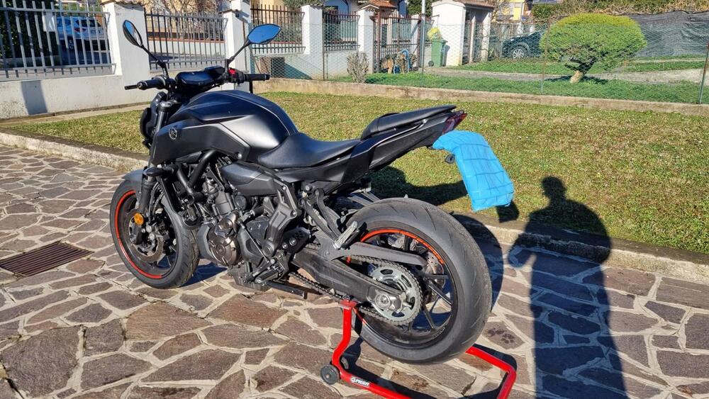 Yamaha MT-07 (2018 - 20) (9)