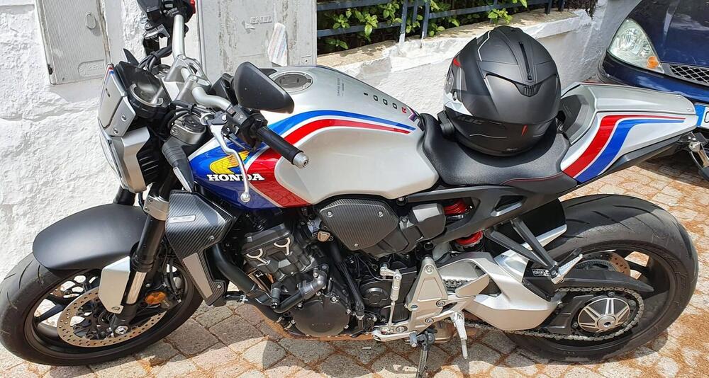 Honda CB 1000 R + Limited Edition (2019) (3)
