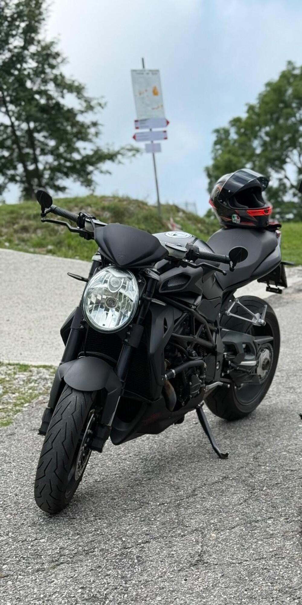 MV Agusta Brutale 920 (2011 - 12)