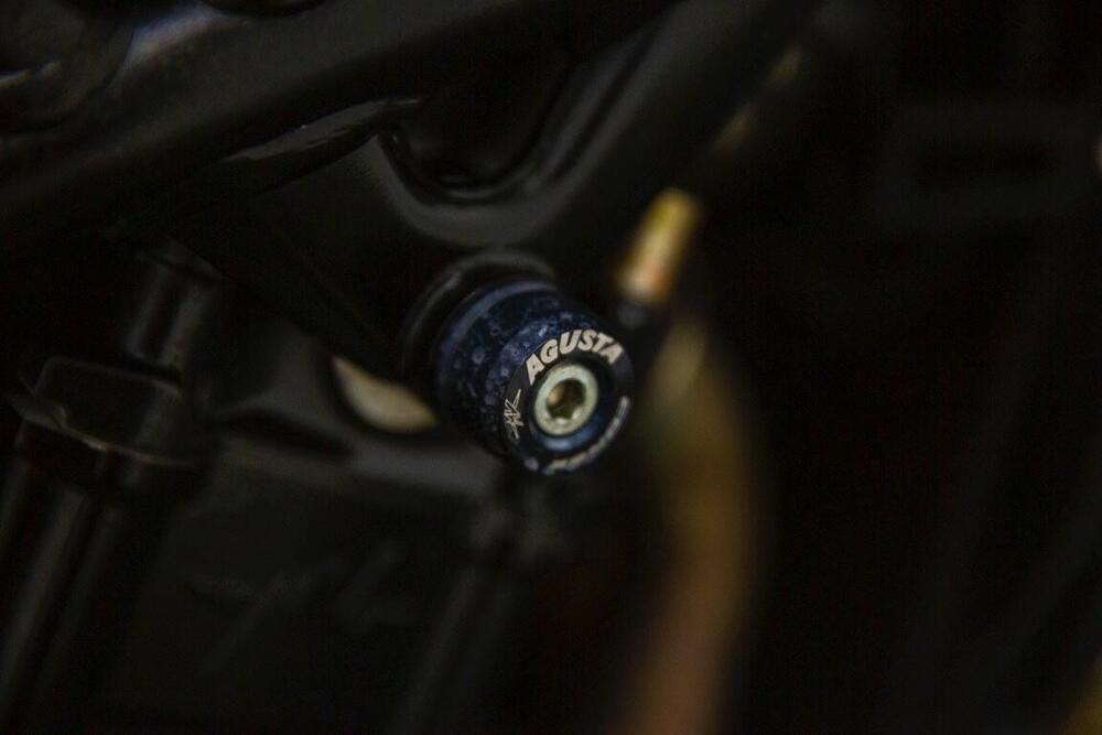 MV Agusta Brutale 920 (2011 - 12) (6)