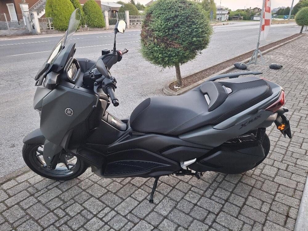 Yamaha X-Max 300 (2025) (4)