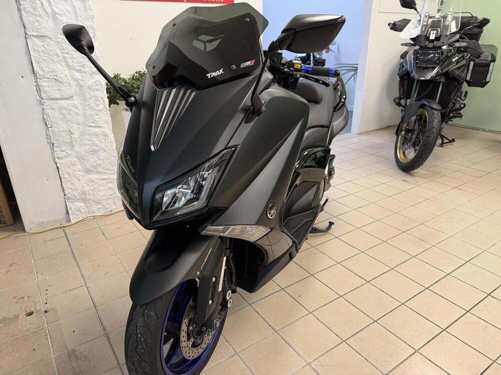 Yamaha T-Max 530 (2015 - 16) (3)