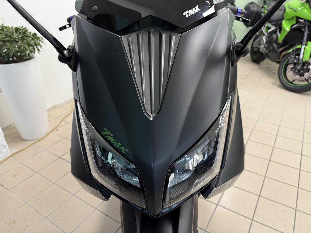 Yamaha T-Max 530 (2015 - 16) (5)