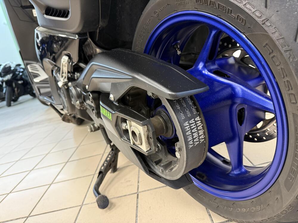 Yamaha T-Max 530 (2015 - 16) (7)