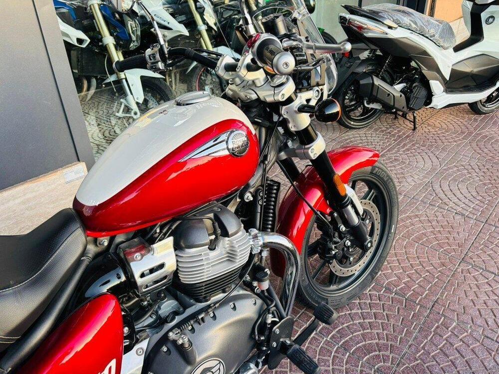 Royal Enfield Super Meteor 650 (2023 - 25) (5)