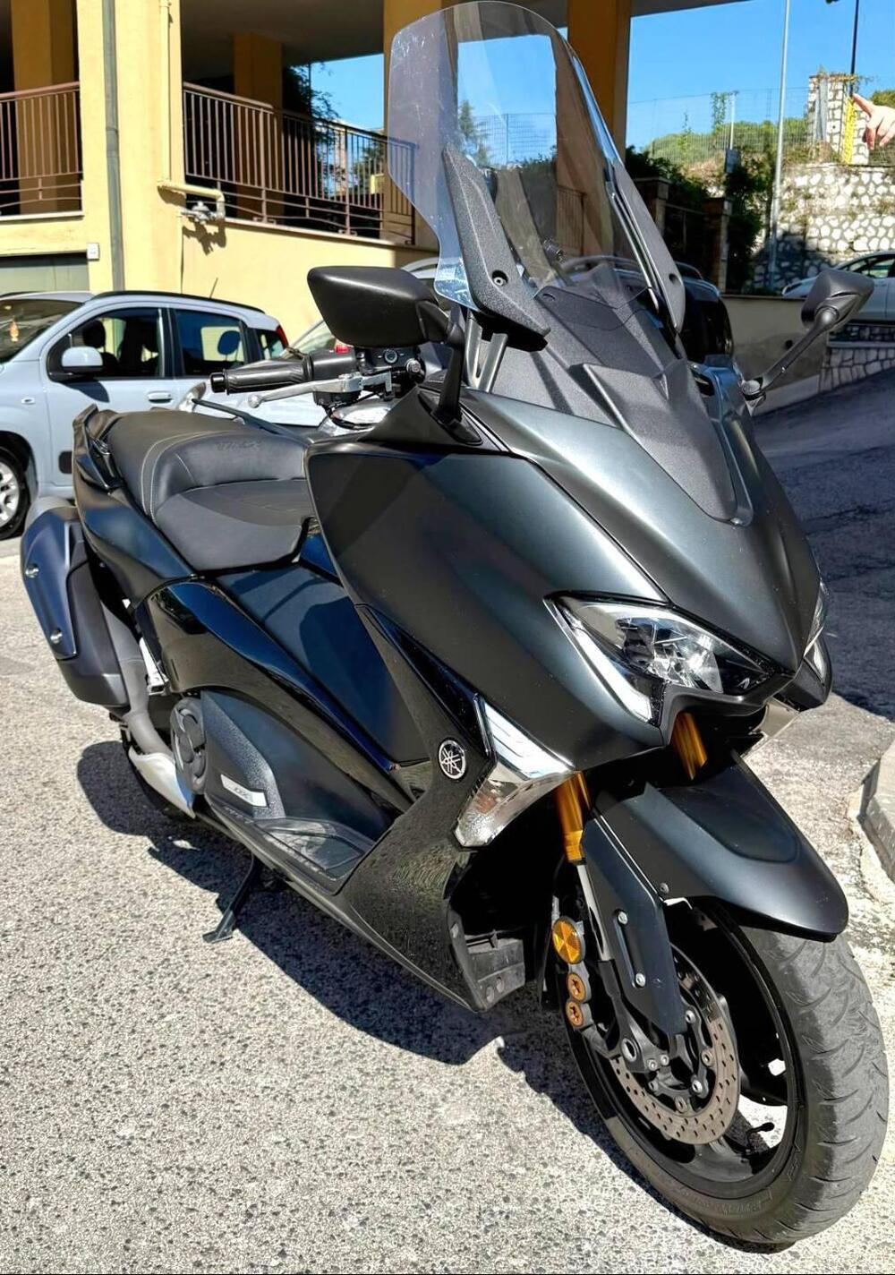 Yamaha T-Max 530 DX (2017 - 19) (2)