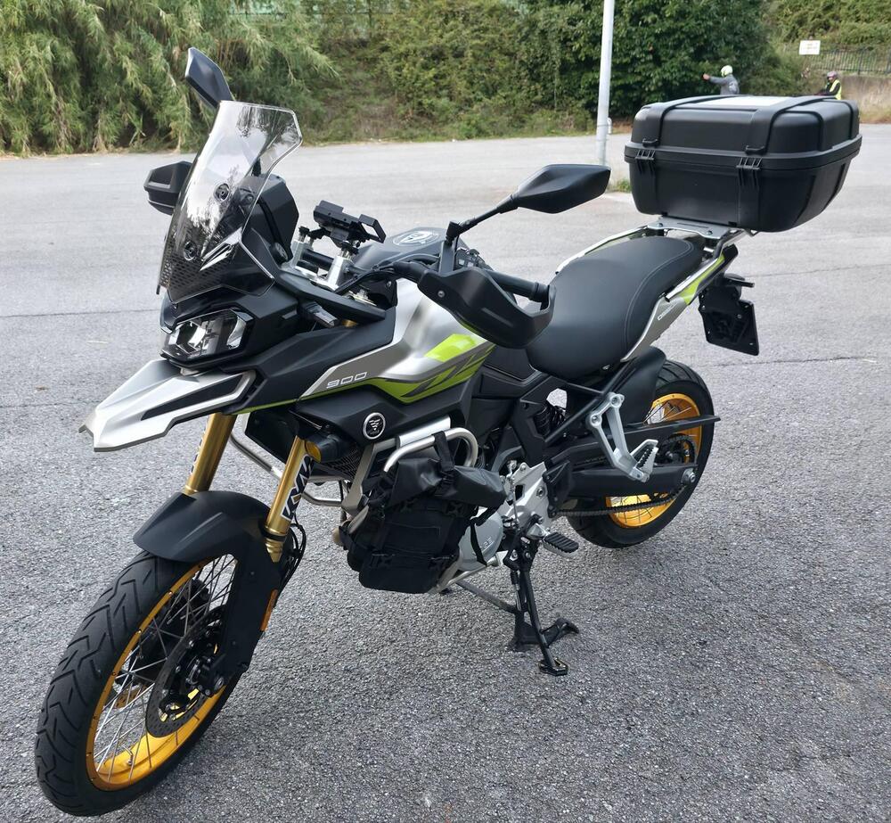 Voge Valico 900DSX (2024 - 25) (9)