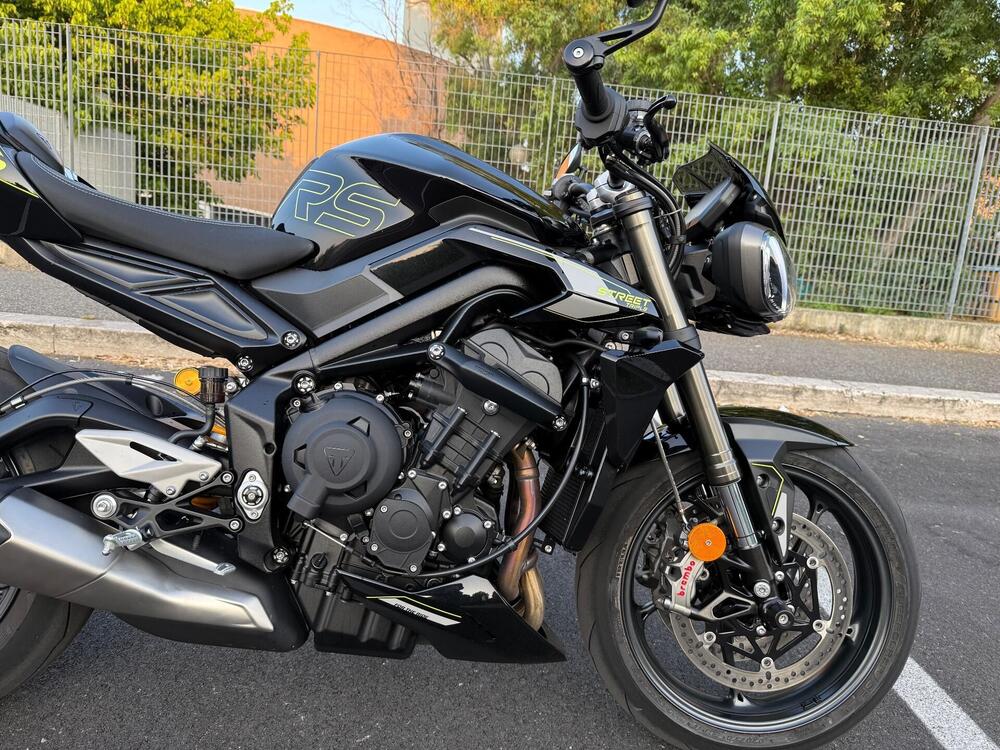 Triumph Street Triple 765 RS (2023 - 25) (10)