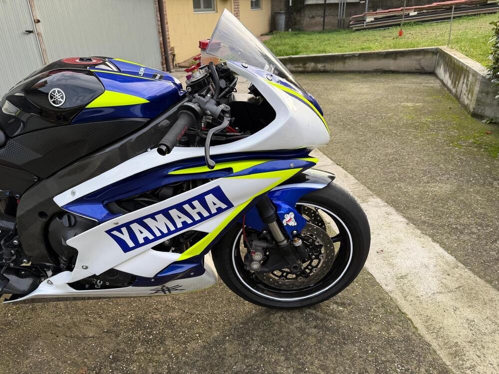 Yamaha YZF R6 (2006 - 07) (12)