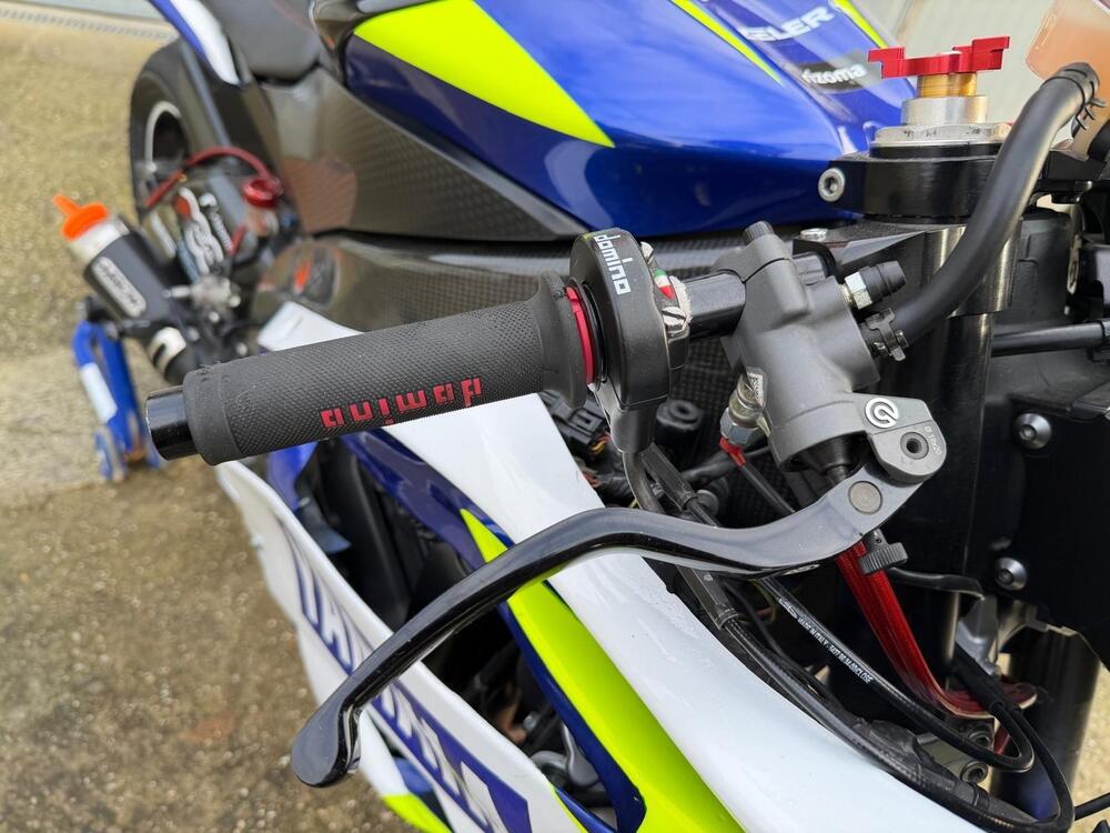 Yamaha YZF R6 (2006 - 07) (15)