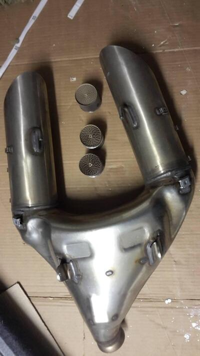 scarico originale KTM Superduke R 990