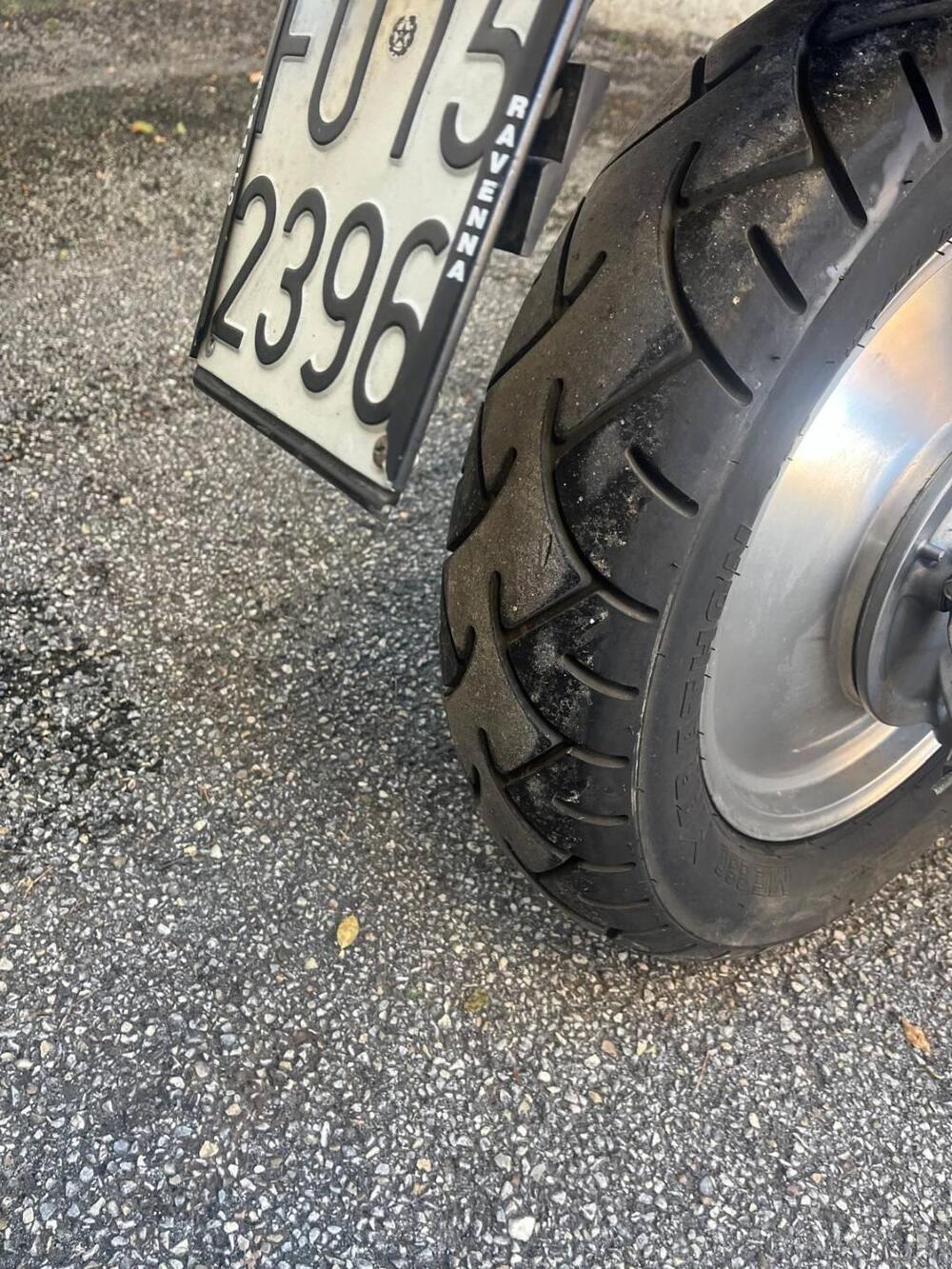 Honda VF 750 Custom (18)