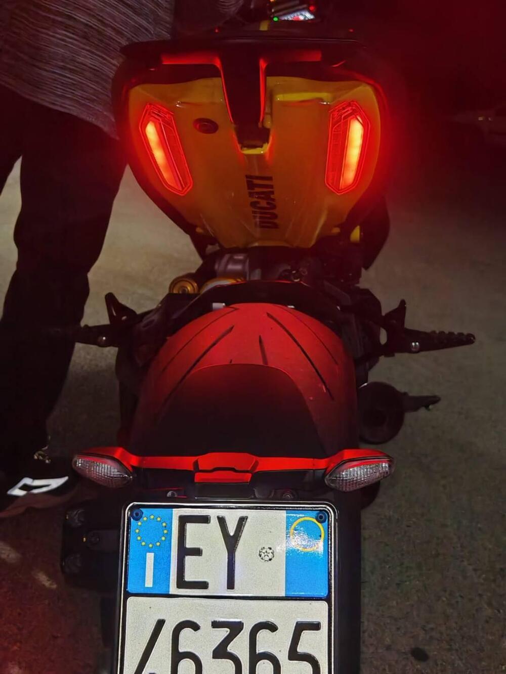 Ducati Diavel 1260 S (2021 - 22) (3)